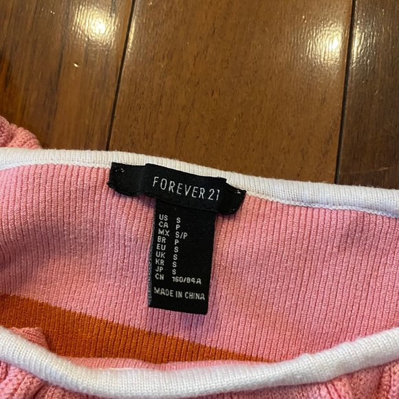 Forever 21 over the shoulder top - Picture 2 of 3